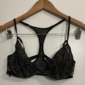 Victoria’s secret Very Sexy Unlined Demi Lace Bra Front Clip